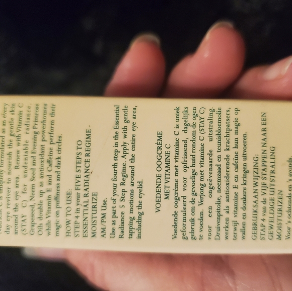 Kat Burki Nutrient C Eyecream - Picture 4 of 5